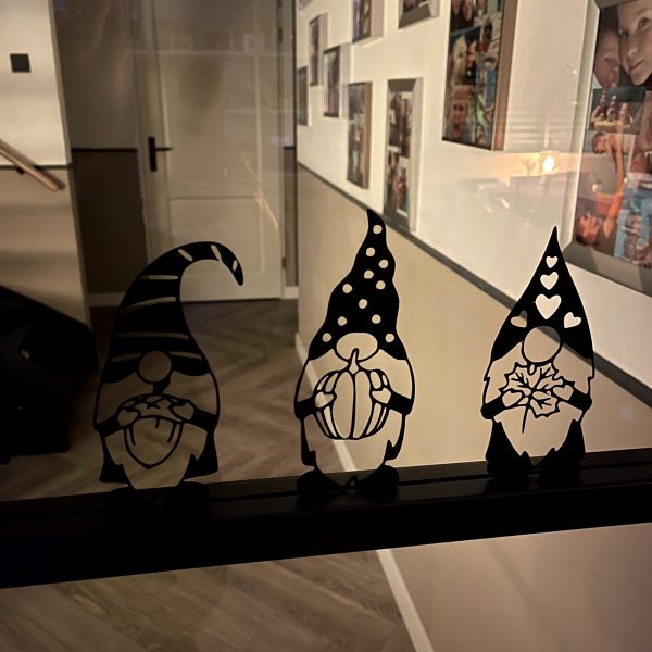 Herbruikbare raamsticker "herfst gnome" ± 15x7cm (set van 3 stuks) - Afbeelding 2